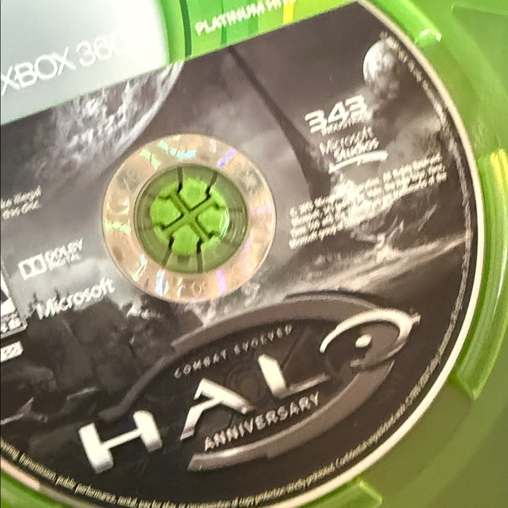 Microsoft Halo: Combat Evolved Anniversary for Xbox 360 - Black and Green